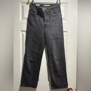 Levi’s Ribcage Straight Jeans